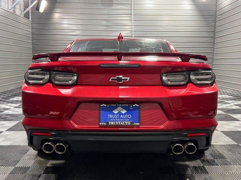 Used 2021 Chevrolet Camaro SS w/ Wild Cherry Design Package 1 image 6