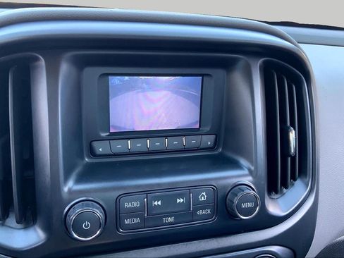 Used 2017 Chevrolet Colorado W/T RWD image 27