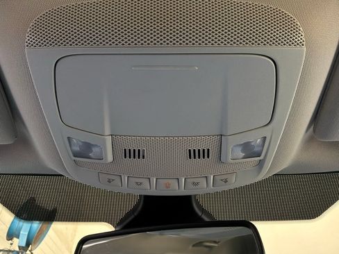 Used 2024 Ford Edge SEL AWD/4WD image 19
