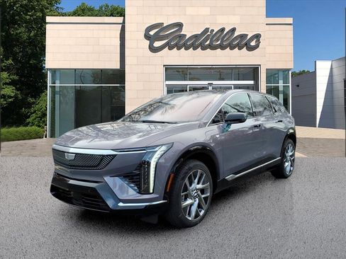 New 2026 Cadillac Optiq Luxury 1 image 1