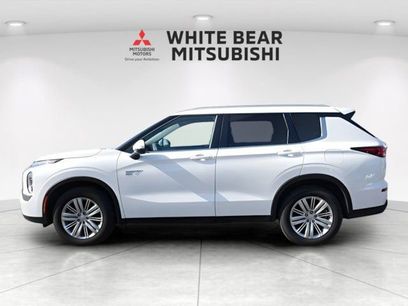 Used 2025 Mitsubishi Outlander ES