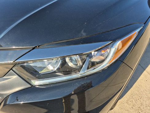 Used 2022 Honda HR-V EX image 27