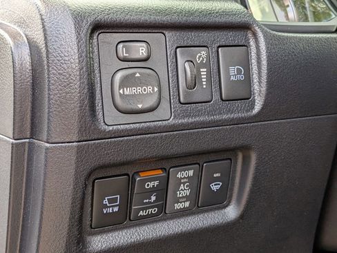 Used 2023 Toyota 4Runner Limited image 12