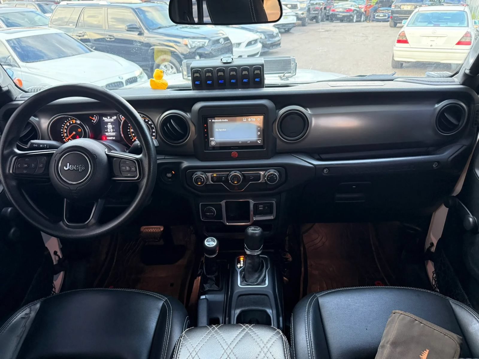 Used 2018 Jeep Wrangler Unlimited Sport AWD/4WD image 14