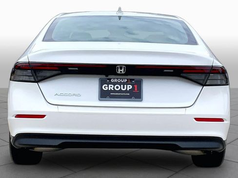 Used 2023 Honda Accord LX image 5