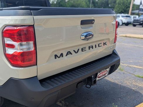 Used 2024 Ford Maverick Lariat w/ 4K Tow Package AWD/4WD image 13
