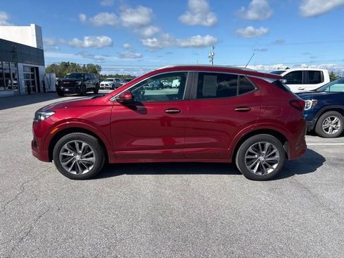 Used 2023 Buick Encore GX Select w/ Sport Touring Package AWD/4WD image 2