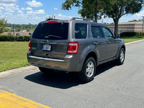 Used 2011 Ford Escape XLT FWD image 40