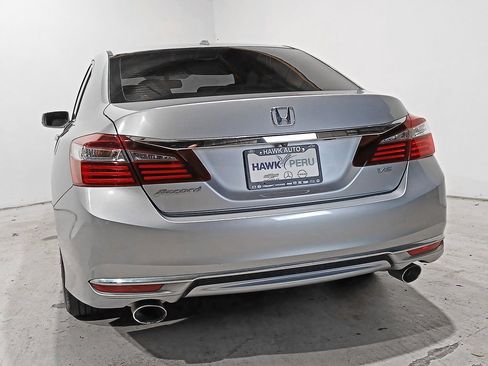 Used 2016 Honda Accord EX-L image 5