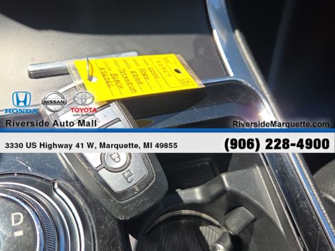 Used 2020 Ford Edge Titanium w/ Equipment Group 301A AWD/4WD image 27