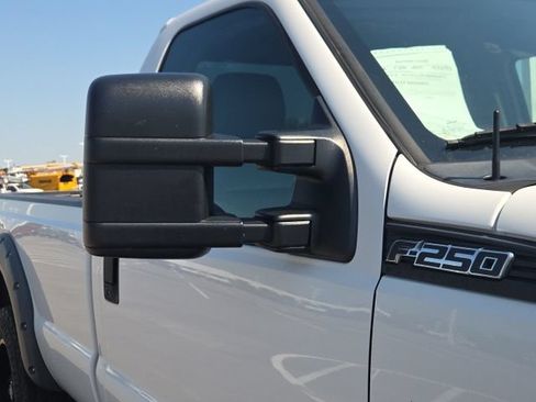 Used 2015 Ford F250 XL w/ XL Value Package AWD/4WD image 5