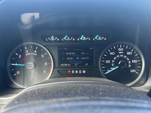 Used 2019 Ford F150 XLT w/ Equipment Group 302A Luxury AWD/4WD image 13