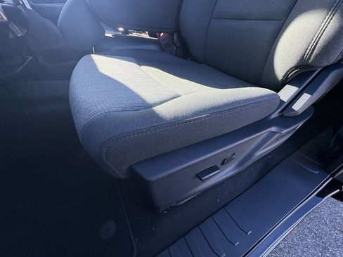 New 2026 Ford F350 XLT w/ FX4 Off-Road Package image 40