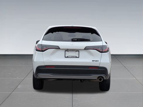 Certified 2024 Honda HR-V Sport image 5