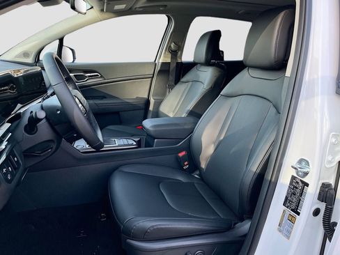 New 2026 Kia Sportage EX image 14