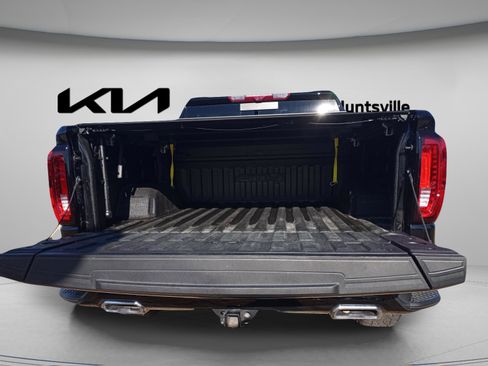 Used 2024 GMC Sierra 1500 AT4 w/ Technology Package image 30