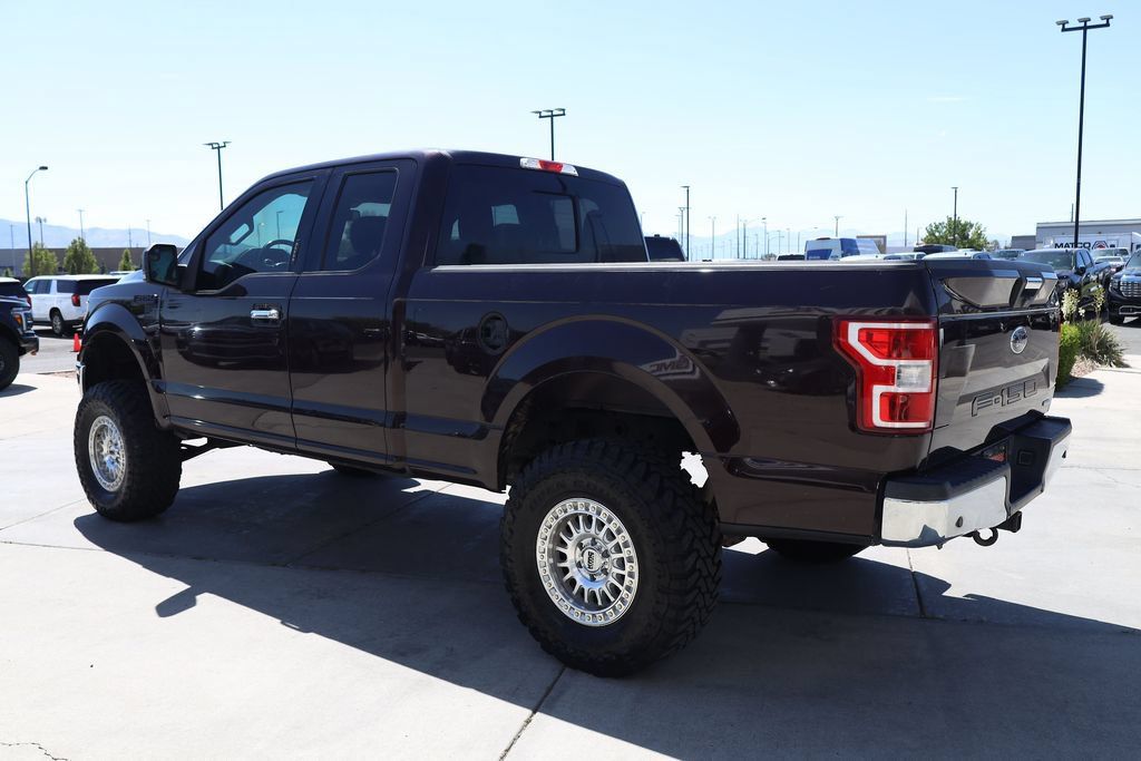 Used 2018 Ford F150 XLT w/ Equipment Group 302A Luxury RWD image 4