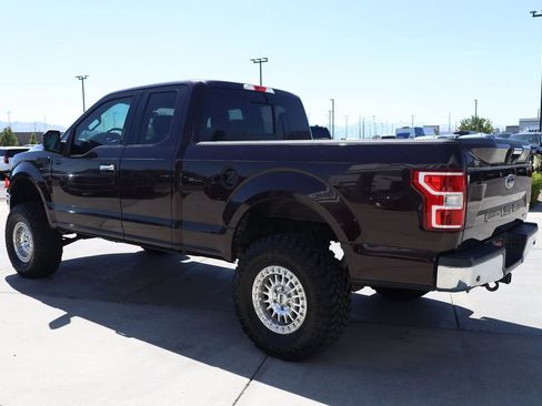 Used 2018 Ford F150 XLT w/ Equipment Group 302A Luxury RWD image 4