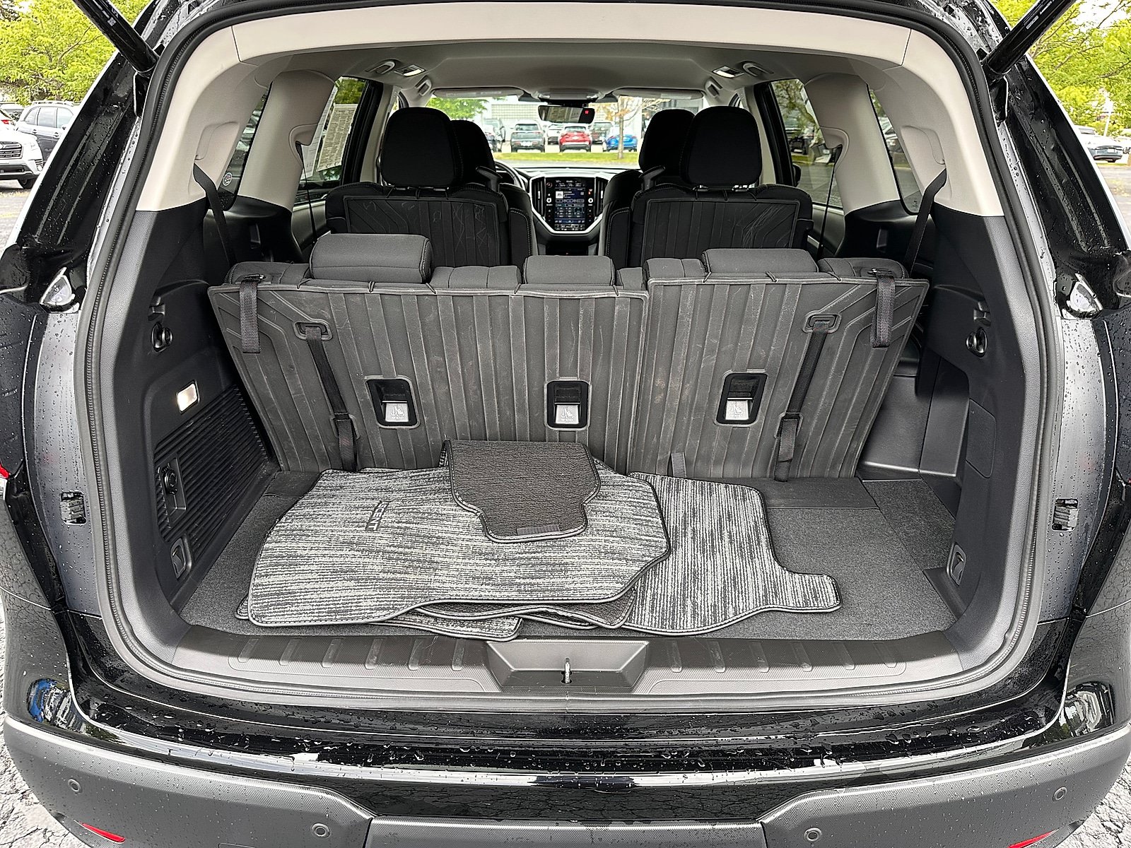 Used 2025 Subaru Ascent Premium AWD/4WD image 11