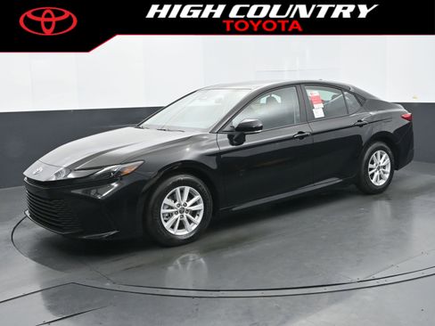 New 2026 Toyota Camry LE image 1