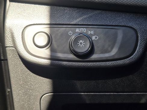 New 2026 Chevrolet TrailBlazer ACTIV w/ Convenience Package image 17