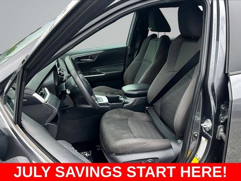 Used 2023 Toyota RAV4 SE AWD/4WD image 22