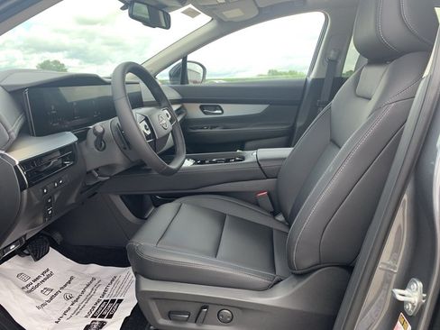 New 2025 Nissan Murano SL image 9