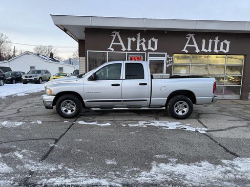 Used 2004 Dodge Ram 1500 Truck ST w/ ST Value Group image 5