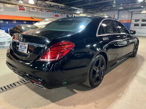 Used 2015 Mercedes-Benz S 550 4MATIC Sedan image 3