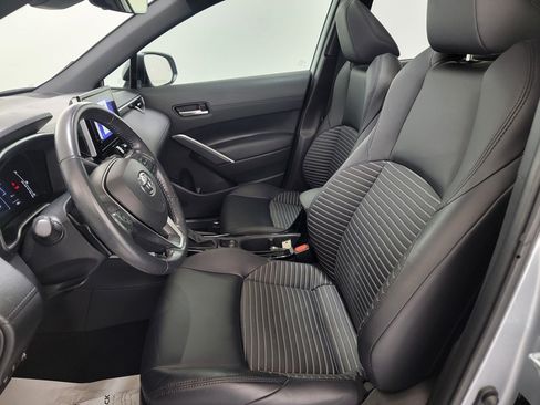 Used 2023 Toyota Corolla Cross AWD Hybrid w/ Convenience Package image 14