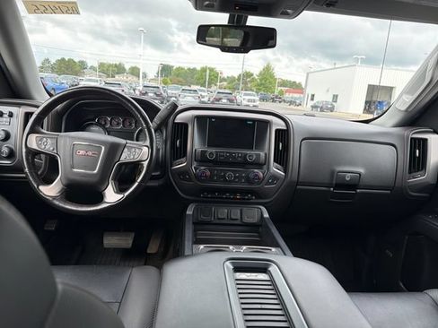 Used 2018 GMC Sierra 1500 SLT AWD/4WD image 15