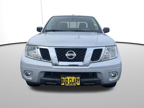 Used 2018 Nissan Frontier SV w/ Value Truck Package image 9