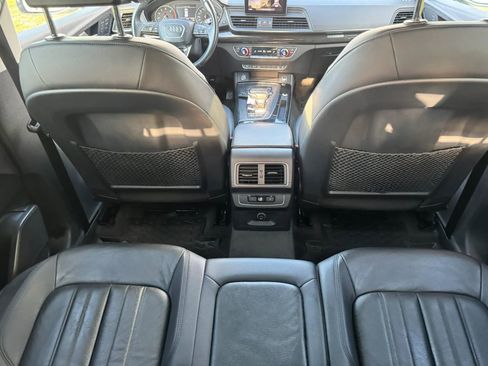 Used 2018 Audi Q5 2.0T Premium w/ Convenience Package AWD/4WD image 25