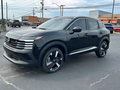 New 2025 Nissan Kicks SR