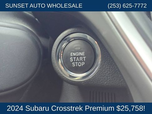 Used 2024 Subaru Crosstrek 2.0i Premium AWD/4WD image 33