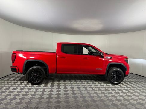 Used 2025 GMC Sierra 1500 Elevation AWD/4WD image 5