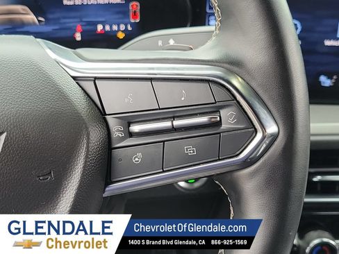 Certified 2024 Chevrolet Traverse LT AWD/4WD image 32