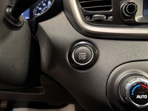 Certified 2020 Kia Sorento S image 29