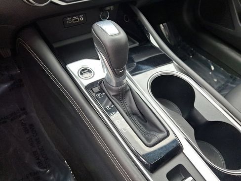 Used 2022 Nissan Altima 2.5 SL FWD image 13