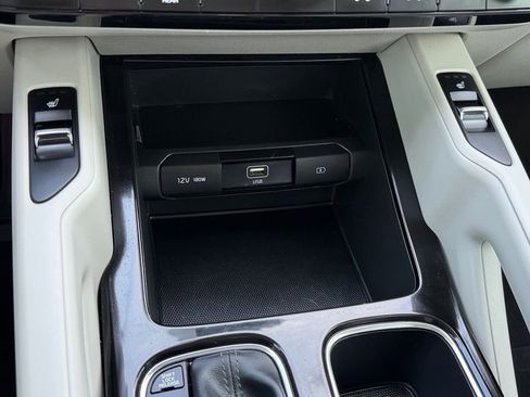 Used 2020 Kia Telluride S image 27