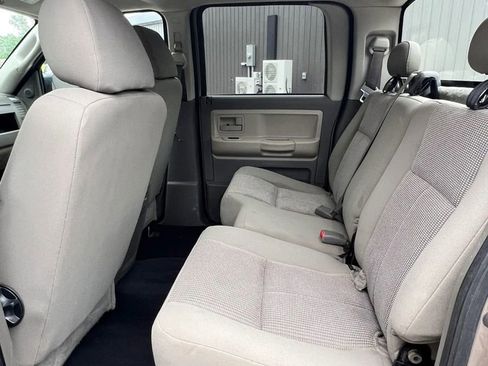 Used 2010 Dodge Dakota Big Horn w/ Premium Sound Group AWD/4WD image 10