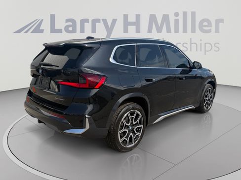Used 2025 BMW X1 xDrive28i w/ Technology Package AWD/4WD image 5