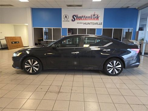 Used 2022 Nissan Altima 2.5 SV image 5
