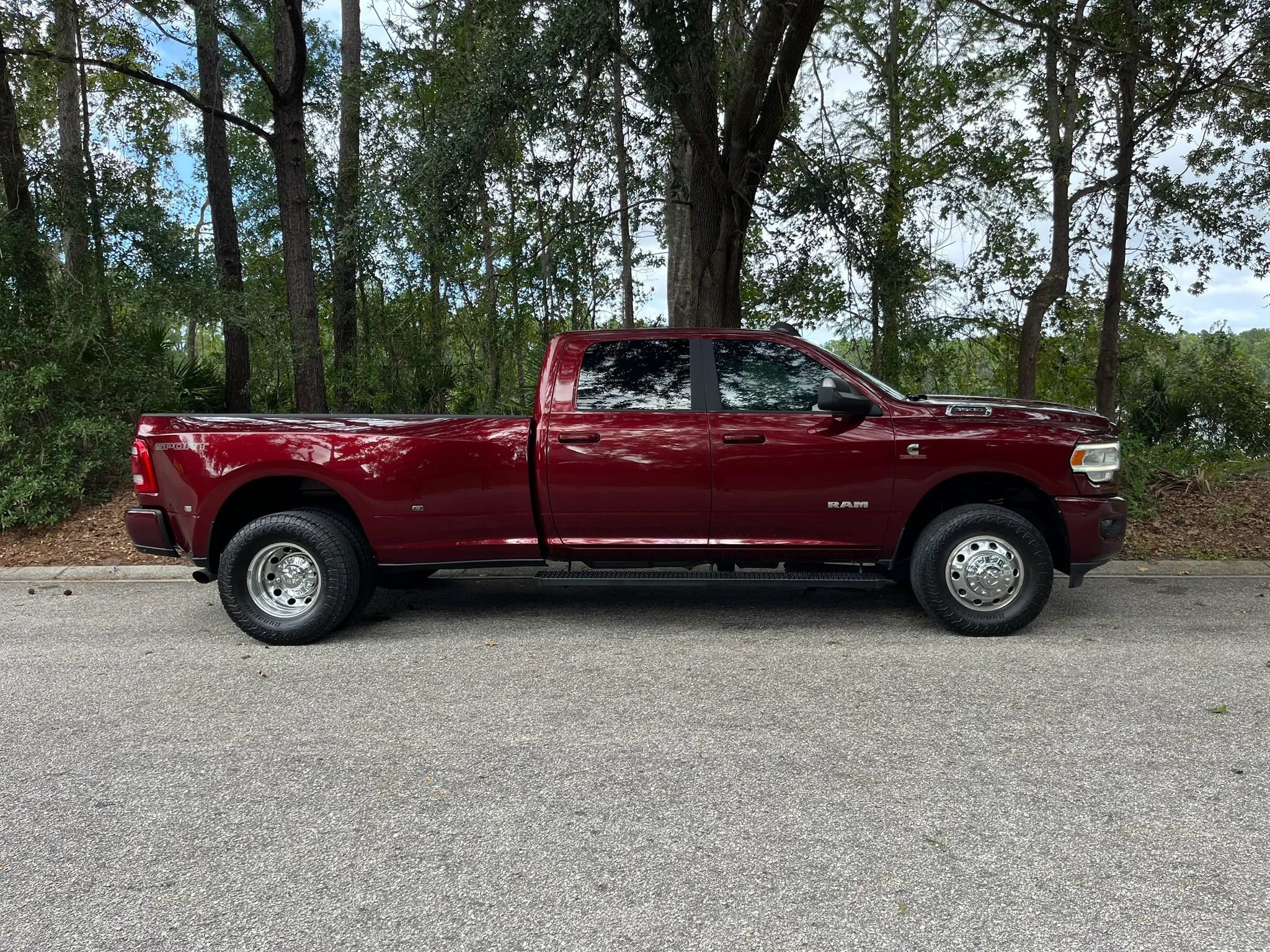 Used 2022 RAM 3500 Big Horn w/ Level C Equiment Group AWD/4WD image 4