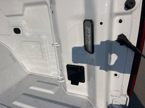 New 2026 Chevrolet Silverado 1500 LTZ w/ LTZ Premium Package image 9