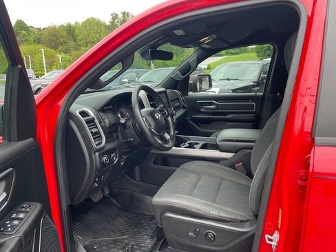 Used 2020 RAM 1500 Big Horn AWD/4WD image 14