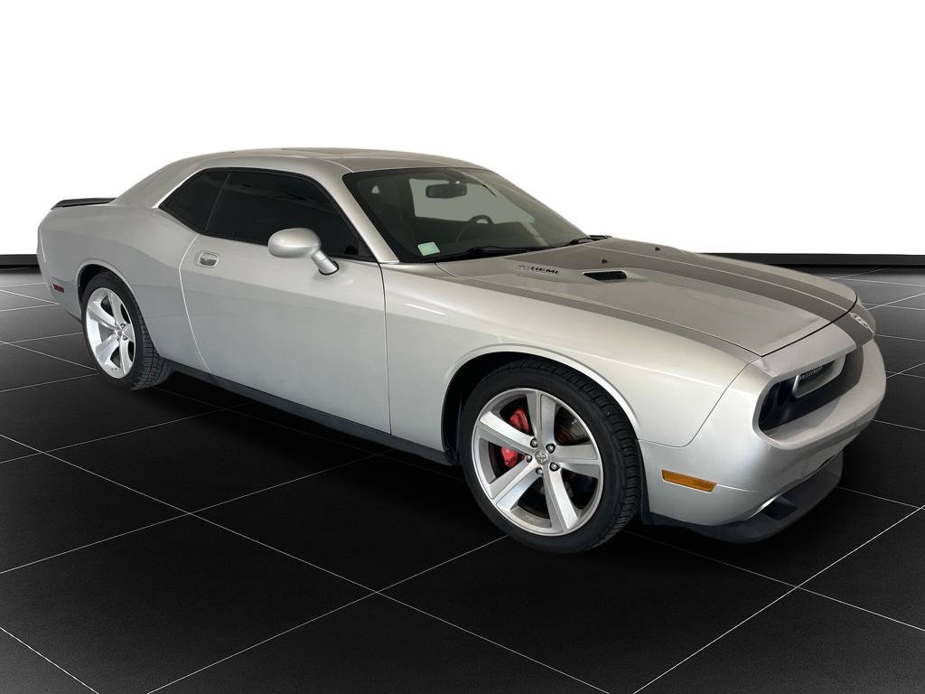 Used 2009 Dodge Challenger SRT8 w/ SRT Option Group II RWD image 7