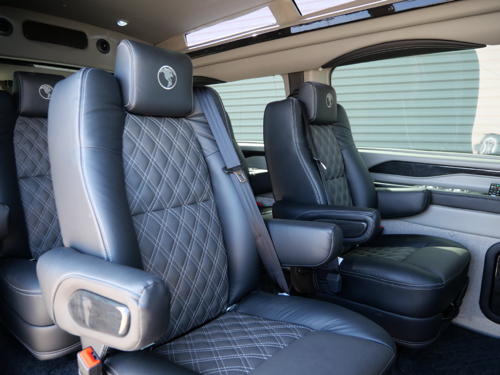 New 2026 Ford Transit 150 Low Roof AWD image 34