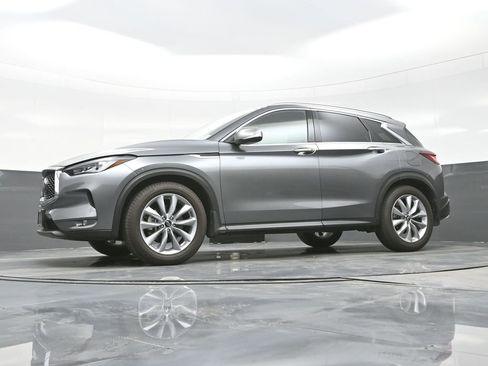 Used 2022 INFINITI QX50 Luxe image 29