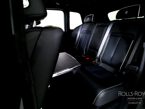 New 2026 Rolls-Royce Cullinan AWD/4WD image 19
